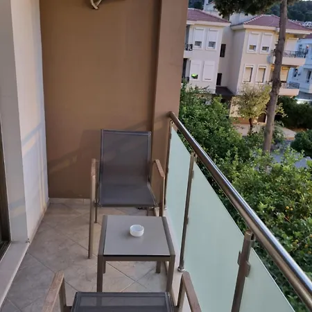 çilek Marina Otel Çeşme