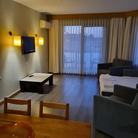 çilek Marina * Çeşme