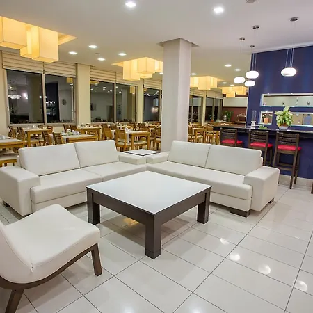 çilek Marina Otel *