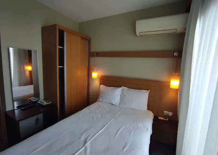 çilek Marina Hotel *